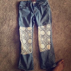 Handmade patch lace jeans